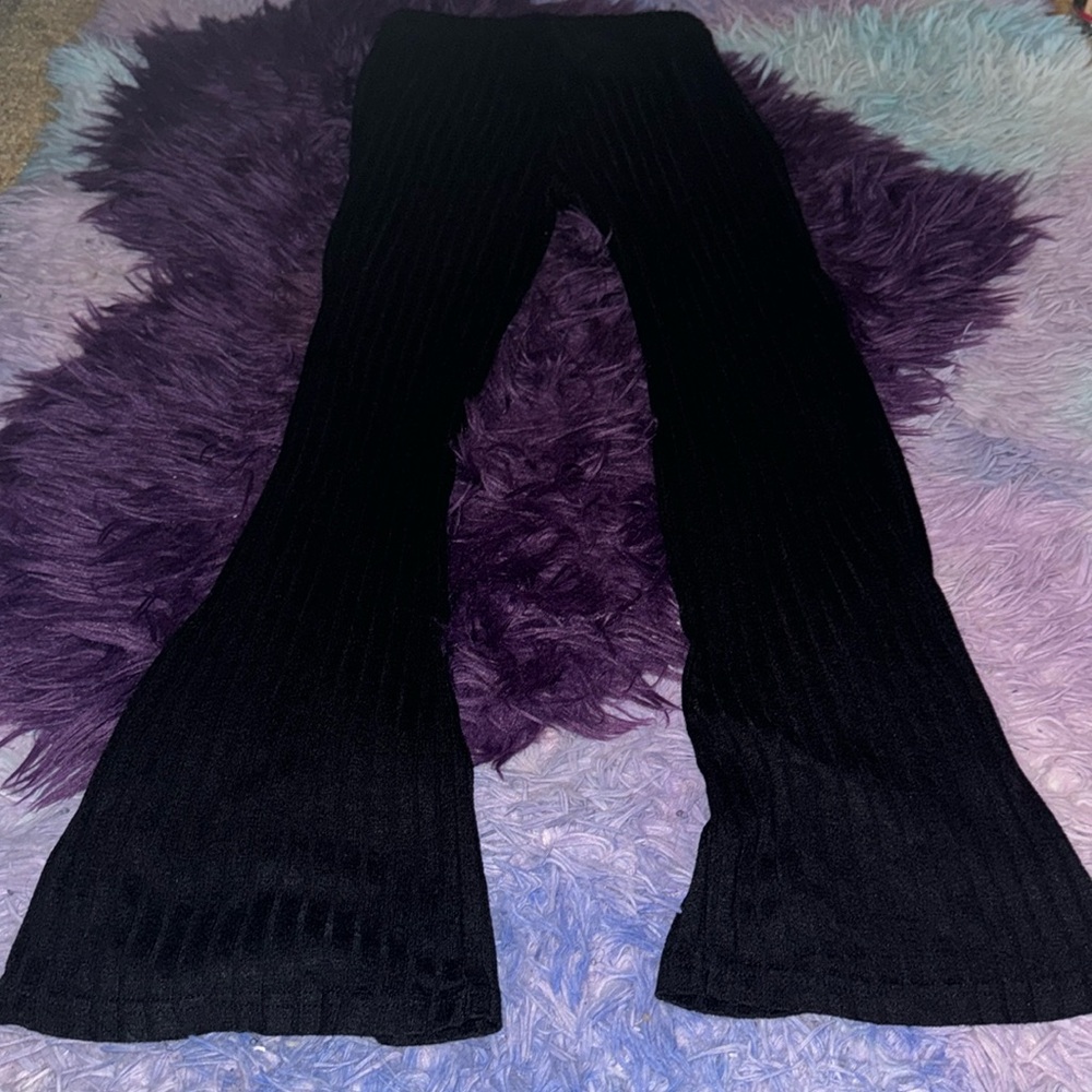 Thick, wooly style flare leggings (stretchy)